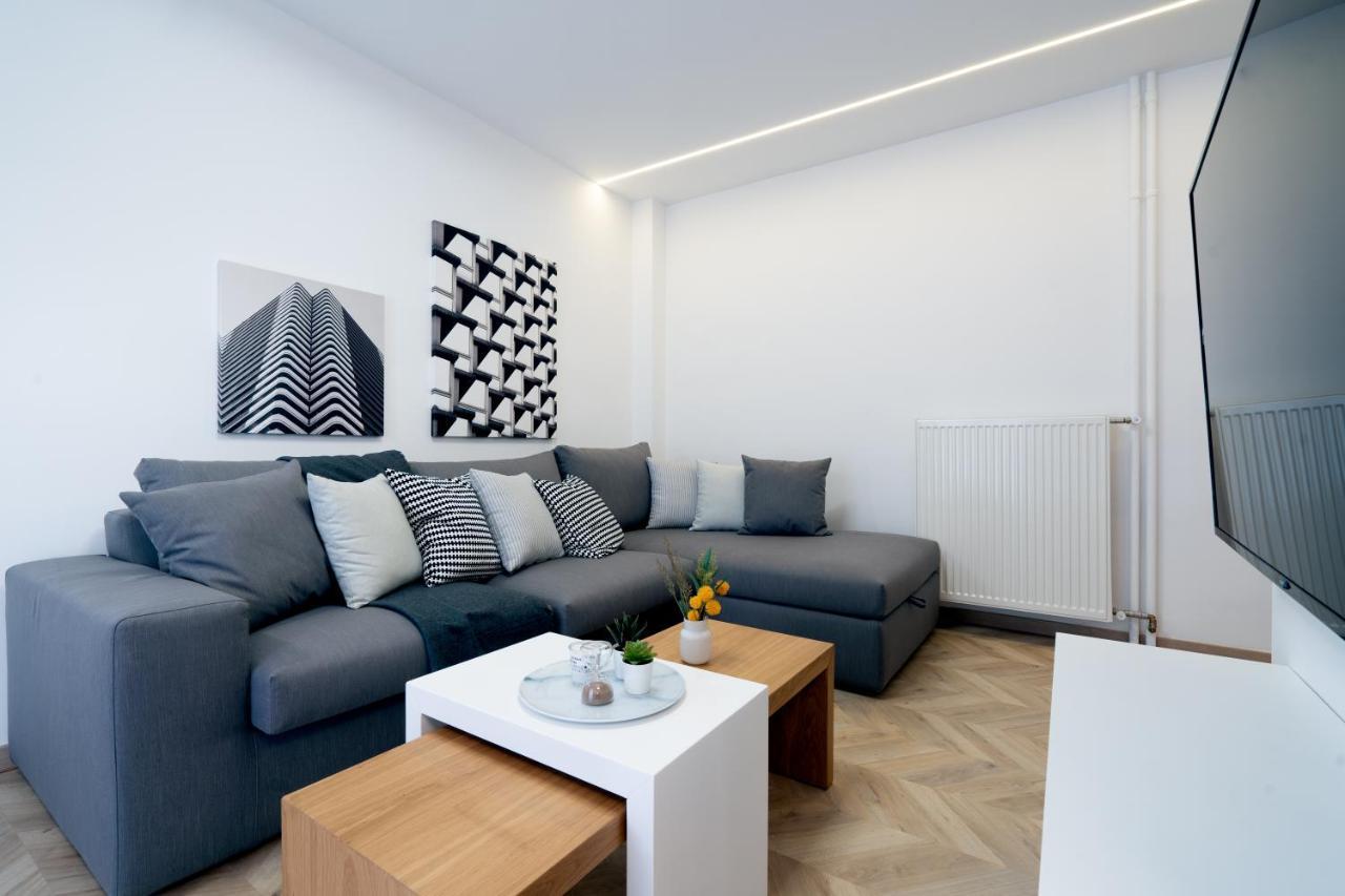 Pagrati'S Best Apartment Athens Ngoại thất bức ảnh