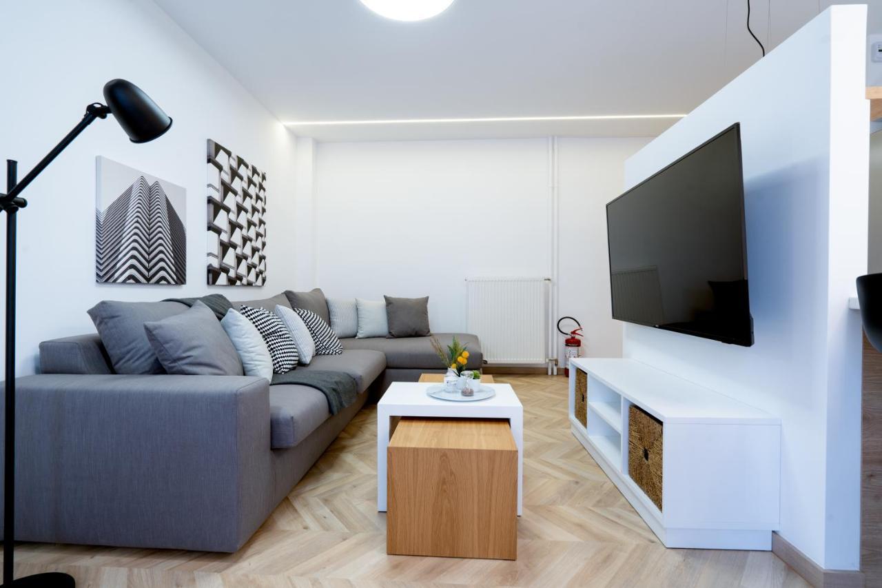 Pagrati'S Best Apartment Athens Ngoại thất bức ảnh